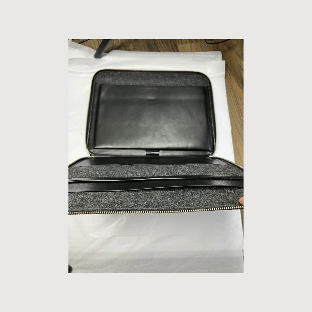 DailyObjects Tech Folio Laptop Organizer Zip Case Black