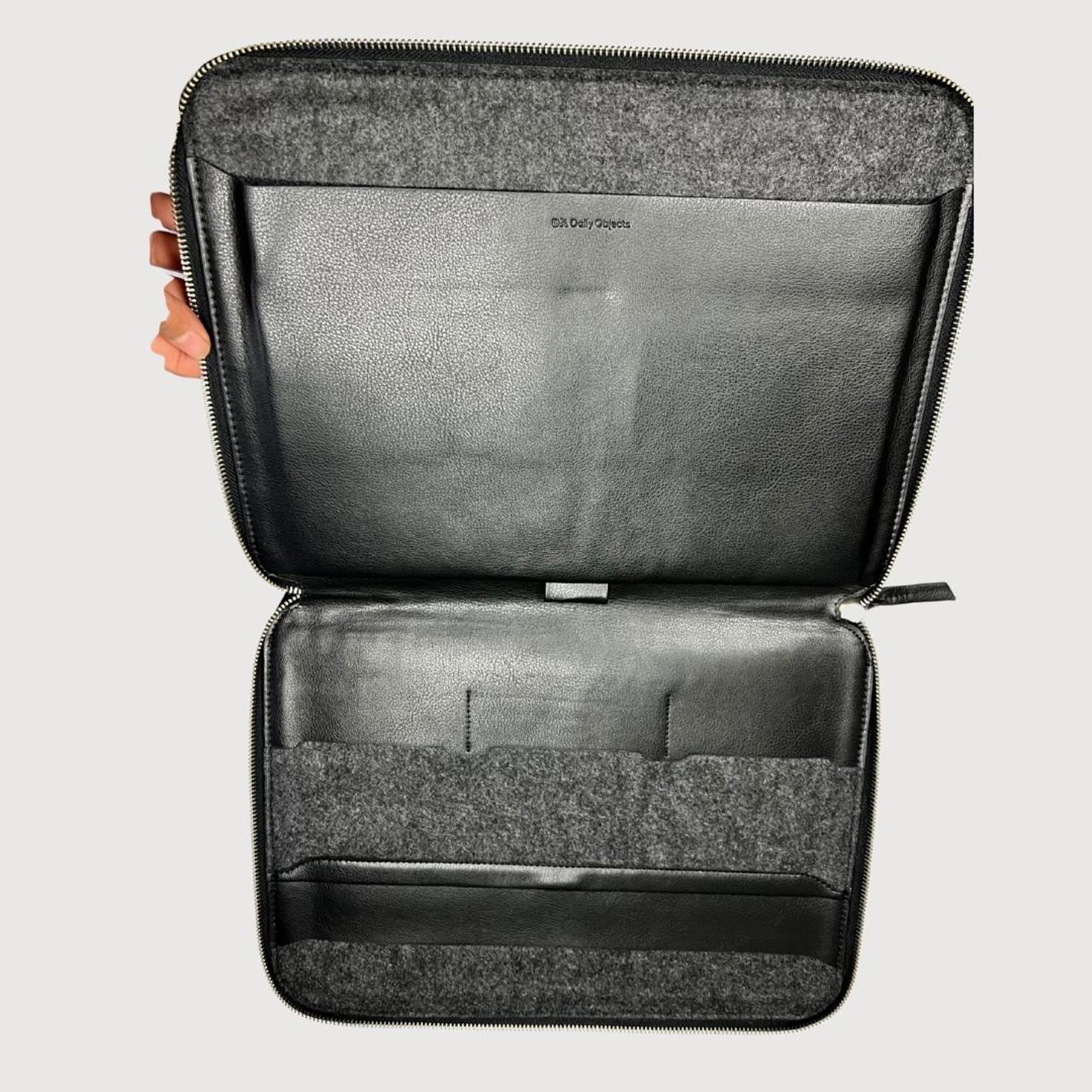DailyObjects Tech Folio Laptop Organizer Zip Case Black
